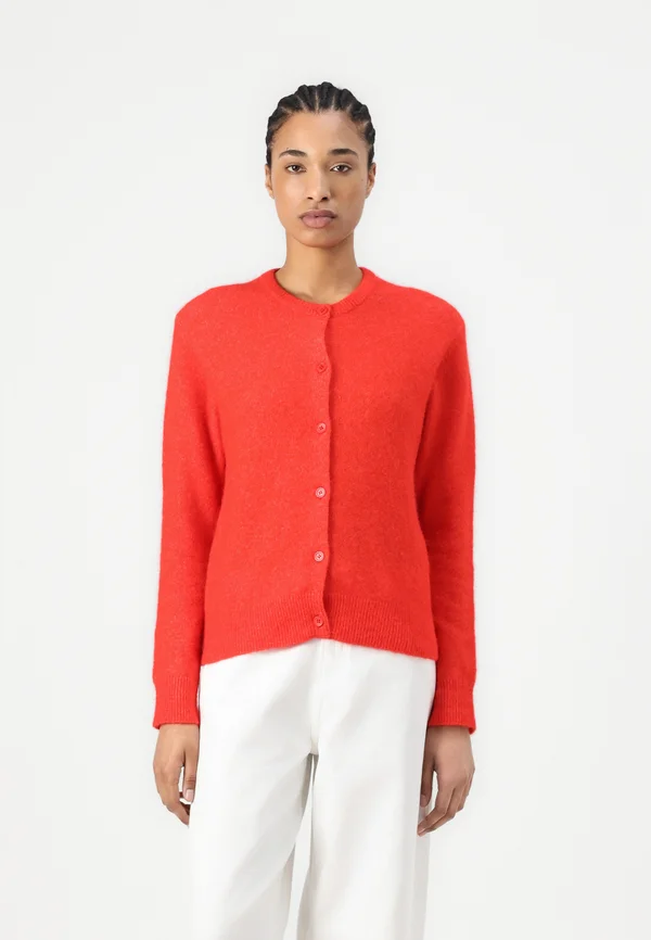 NOR SHORT CARDIGAN - Strickjacke - flame scarlet