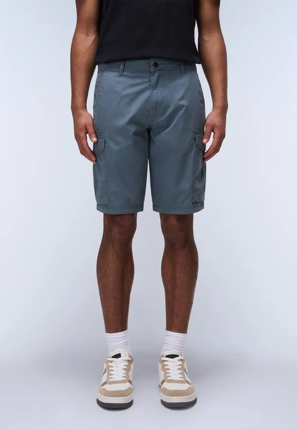 NOTO - Shorts - stormy weather