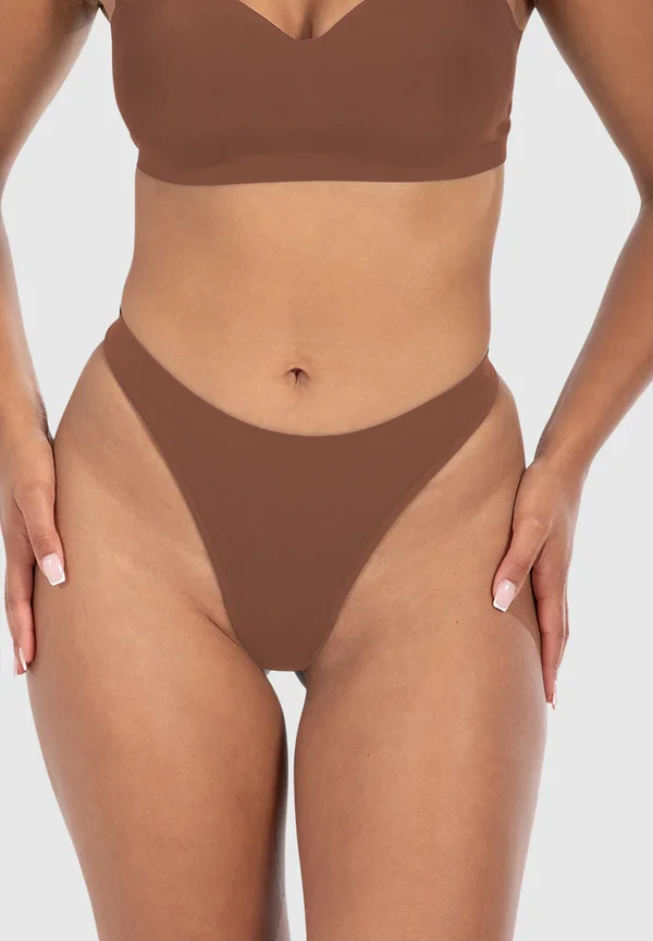 NYSA - String - braun