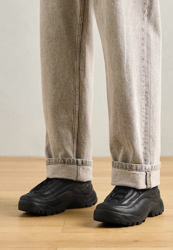OFFROAD M - Schnürstiefelette - black
