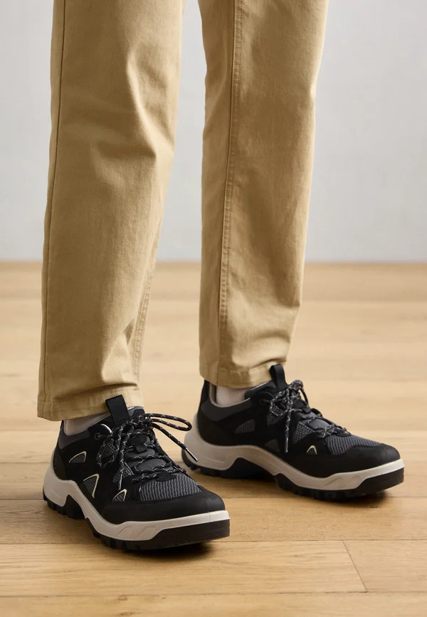 OFFROAD - Sneaker low - black/magnet