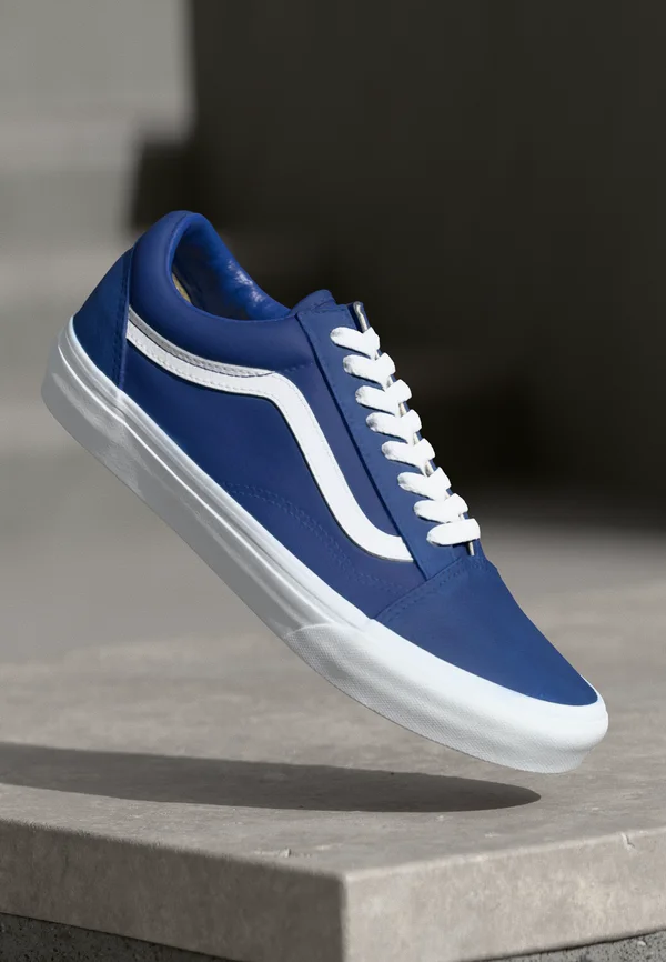 OLD SKOOL UNISEX - Sneaker low - true blue