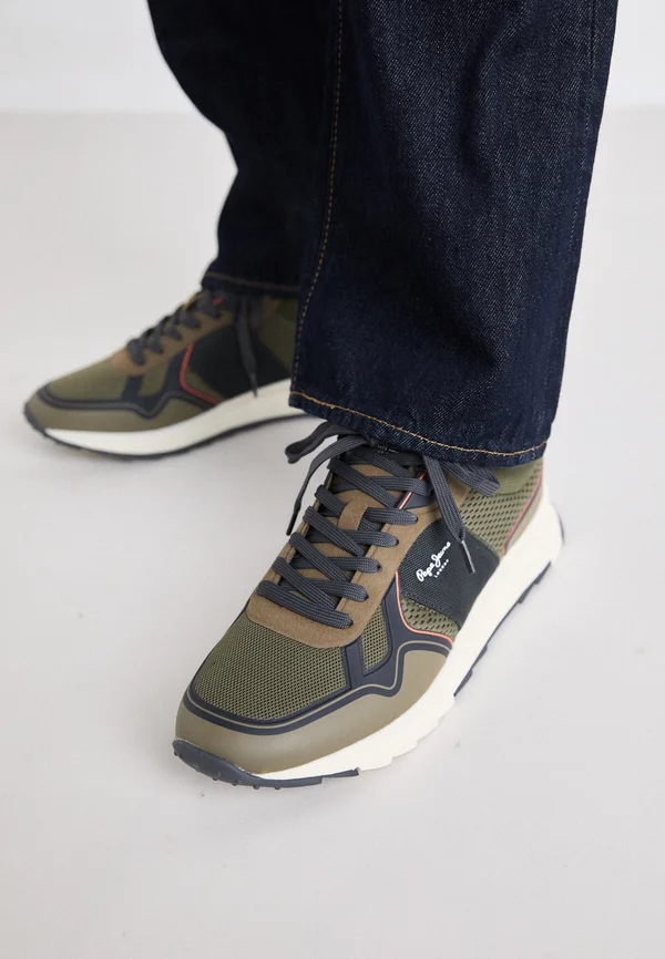 ONE M - Sneaker low - khaki green