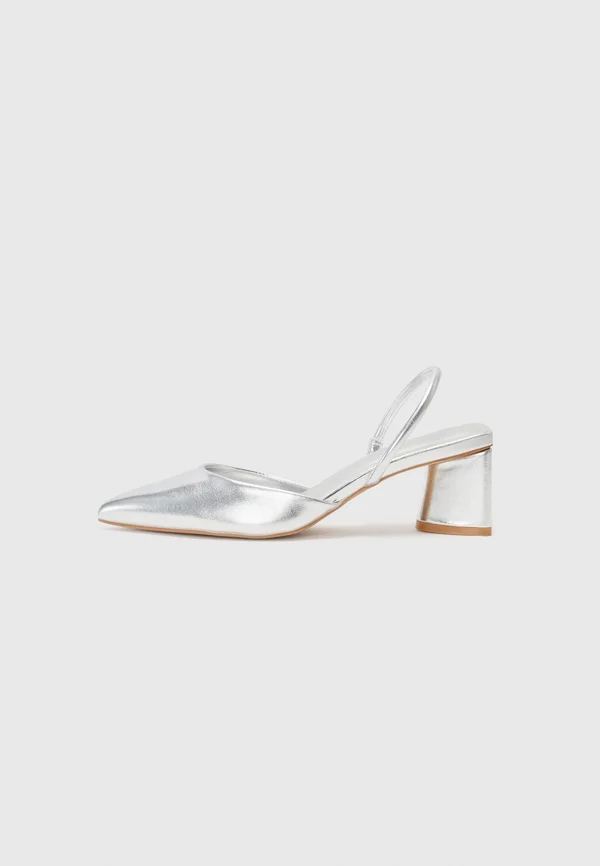 ONLCARA - Riemensandalette - silver-coloured