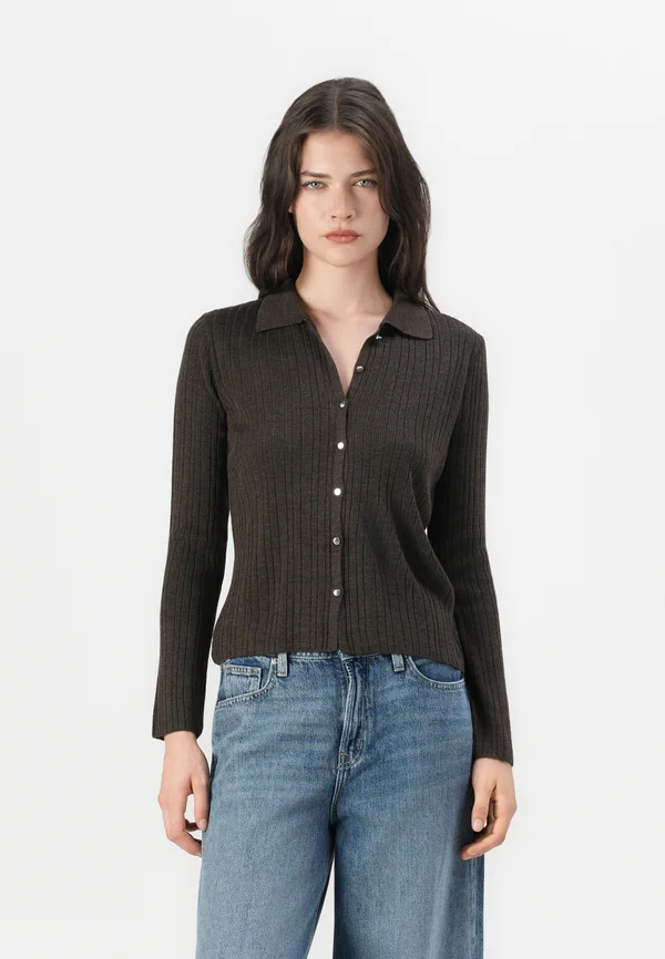 ONLTHEA - Strickjacke - chocolate torte