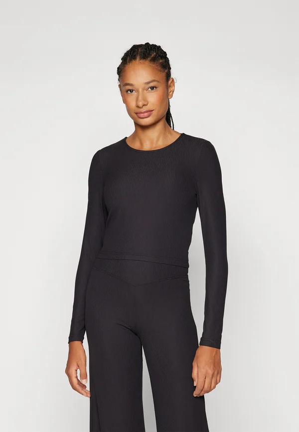 ONPHOMIE ON CROPPED TEE - Langarmshirt - black