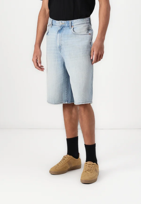 ONSCARL BALLOON - Jeans Shorts - light blue denim