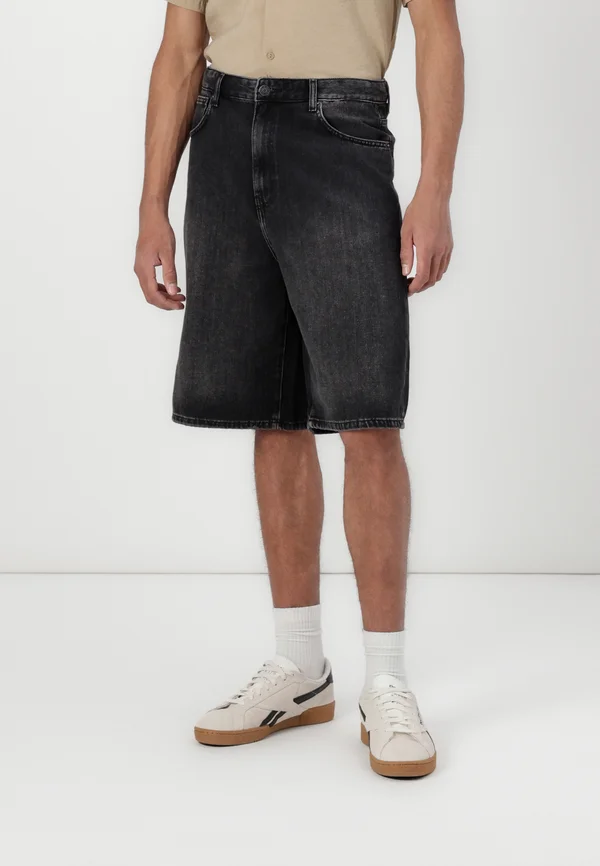 ONSCARL BALLOON - Jeans Shorts - washed black