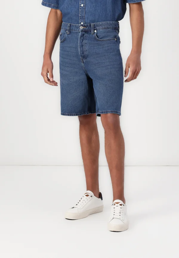 ONSFIVE BAGGY  - Jeans Shorts - medium blue denim