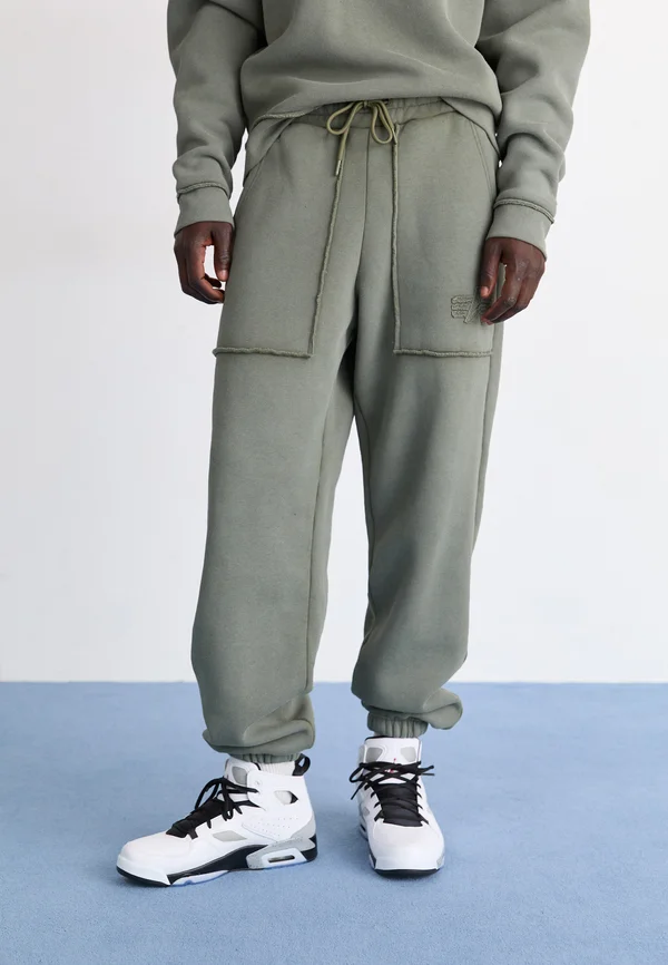 OPEN EDGE JOGGER - Jogginghose - dark olive