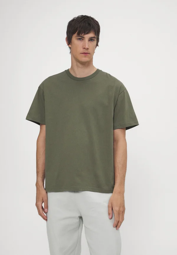 ORGANIC REGULAR FIT TEE - T-Shirt basic - ivy green