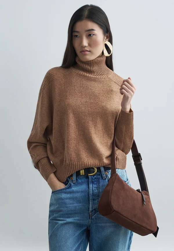 OVERARM ROLL NECK - Strickpullover - sand dune