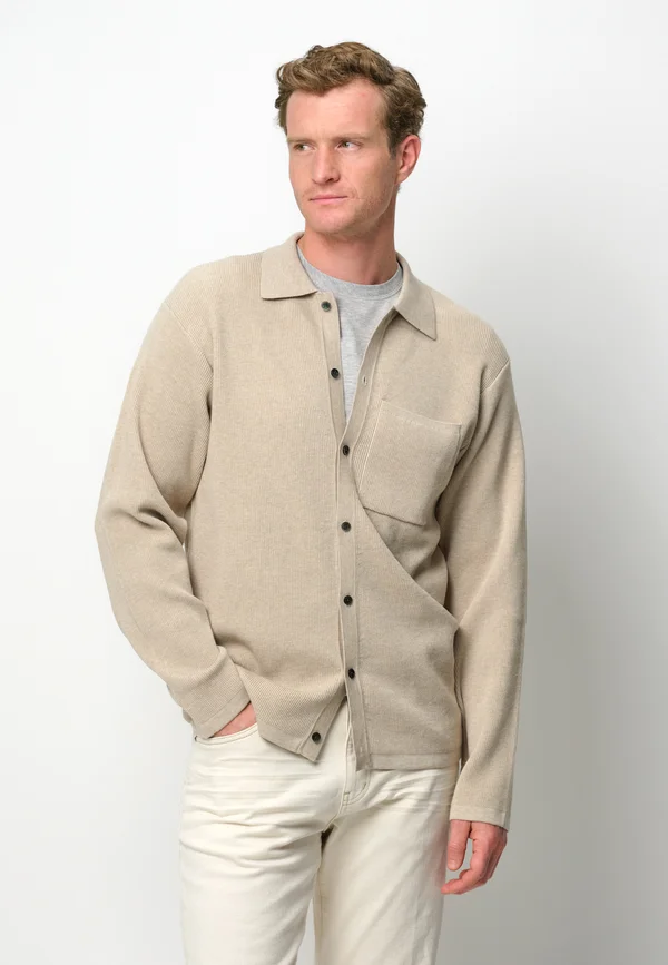 OVERSHIRT - Strickjacke - beige
