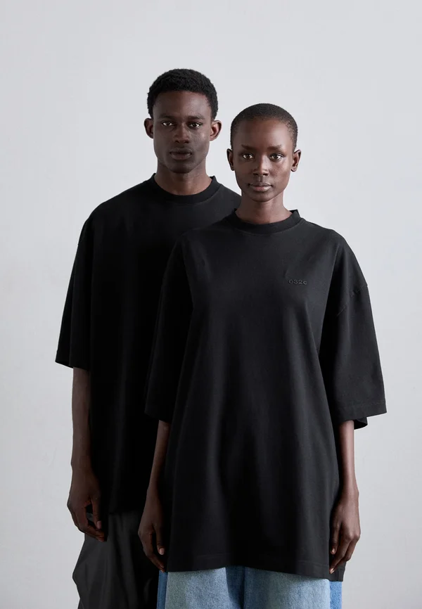 OVERSIZED LOGO UNISEX - T-Shirt basic - washed black
