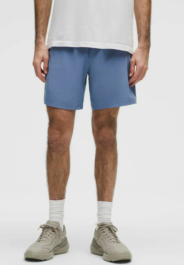 PACE BREAKER - Kurze Sporthose - washed denim