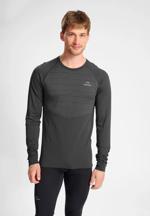 PACE LS SEAMLESS - Langarmshirt - beluga