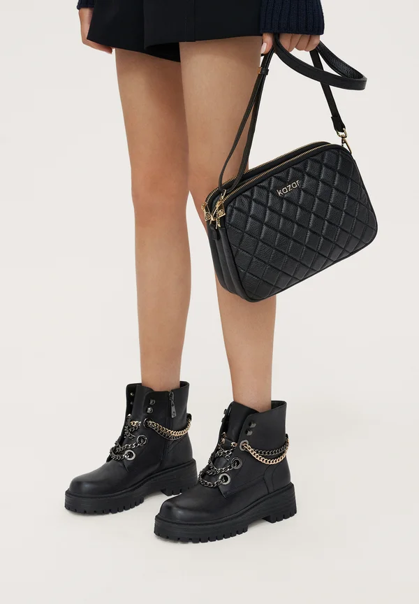 PADMA - Cowboy-/Bikerstiefelette - black