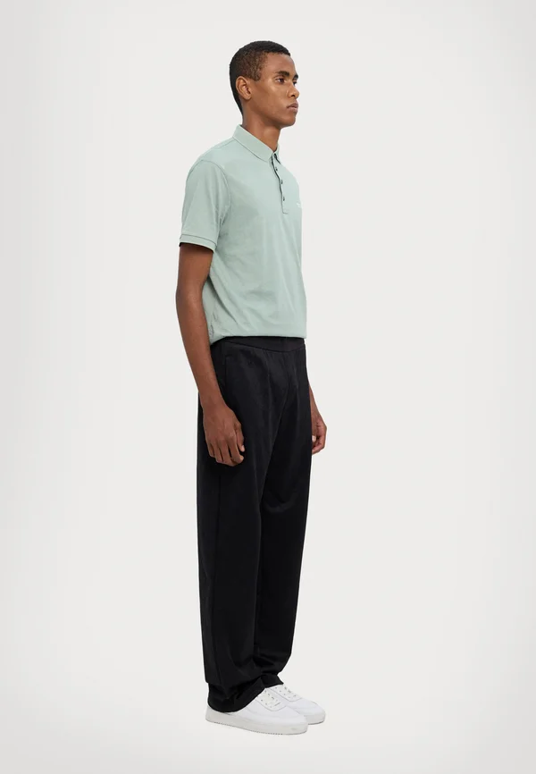 PANTALONI - Jogginghose - black