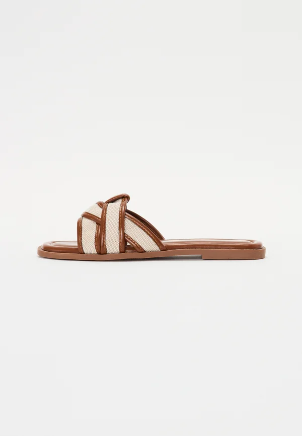 Pantolette flach - beige