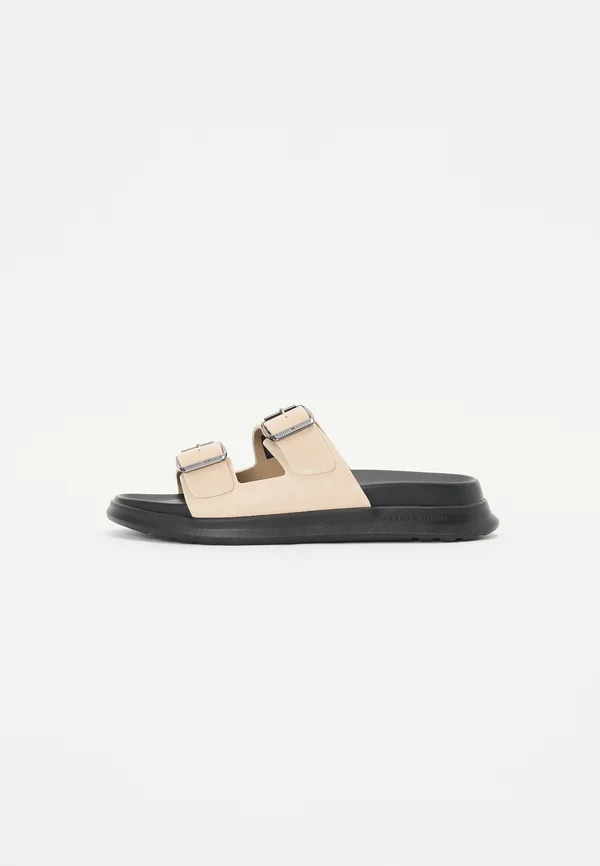 Pantolette flach - beige