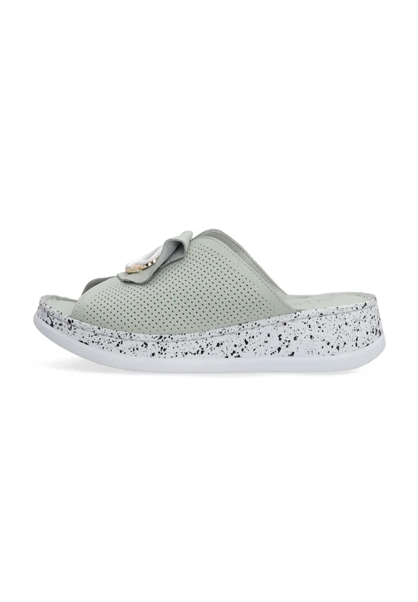 Pantolette flach - green
