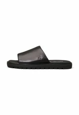 Pantolette flach - triple black