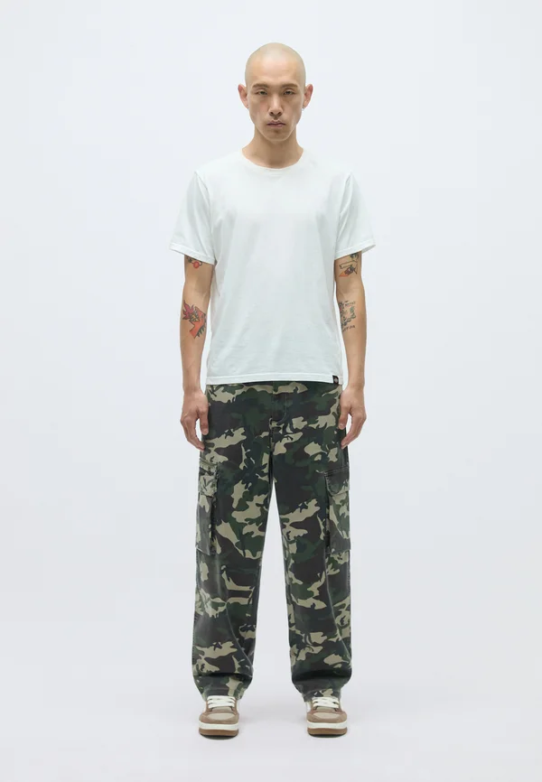 PANTS - Cargohose - khaki