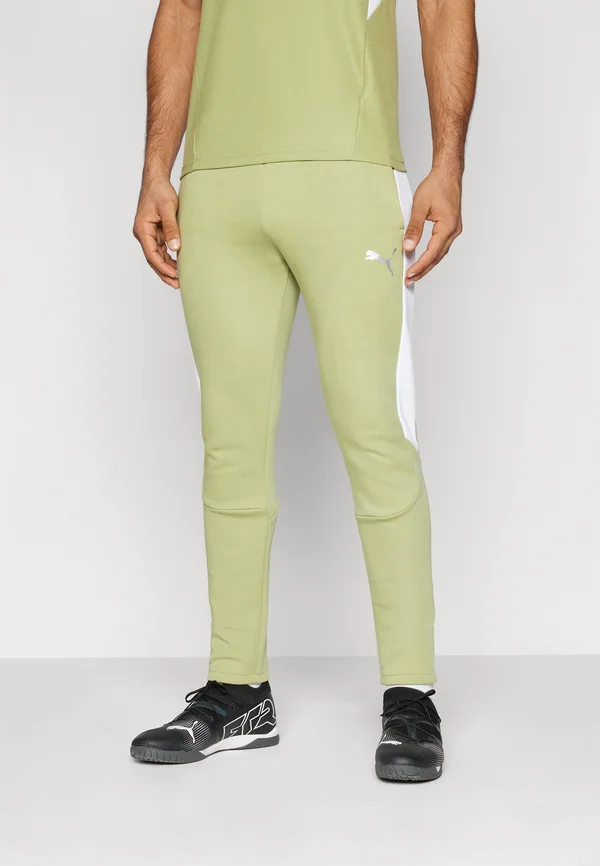 PANTS - Jogginghose - calming green