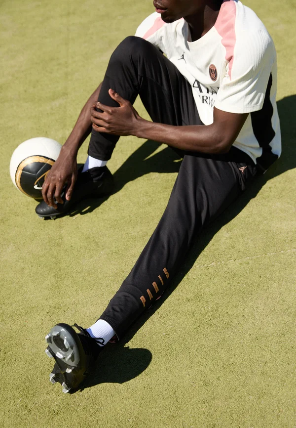 PARIS ST GERMAIN NIKE DF STRIKE PANTS  THIRD - Jogginghose - black/rust pink