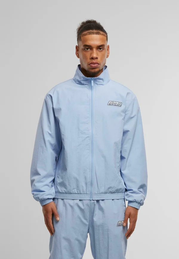 PATCH ESSENTIAL TRACK - Übergangsjacke - light blue