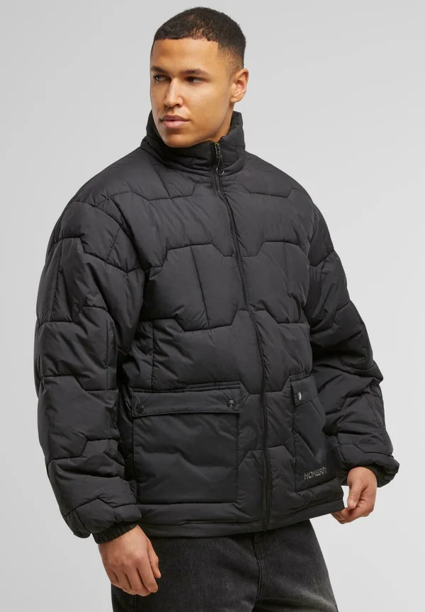 PAVER - Winterjacke - black