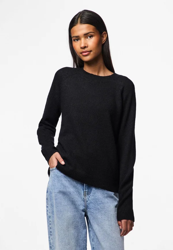 PCJULIANA O-NECK NOOS - Strickpullover - black