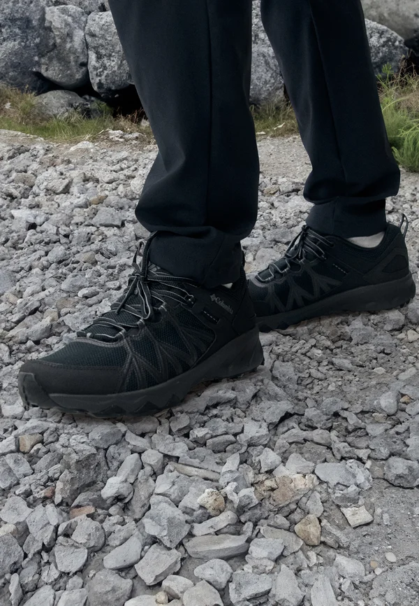 PEAKFREAK II OUTDRY - Hikingschuh - black/shark