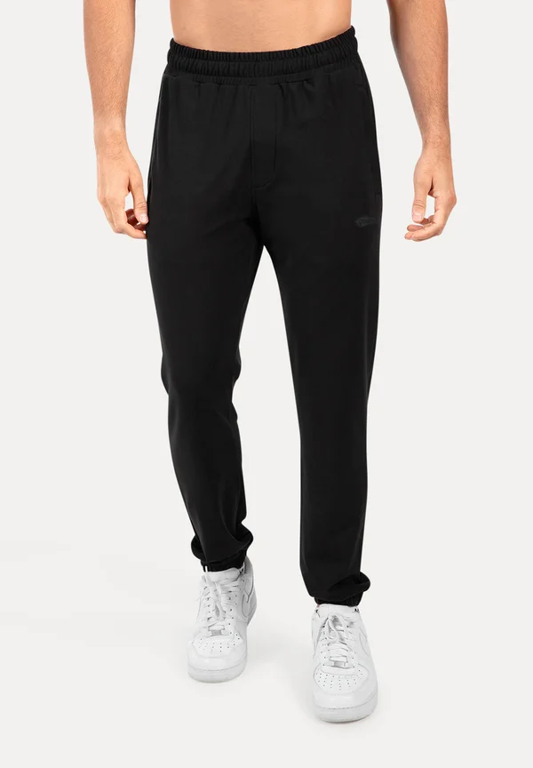 PERFORMANCE CLASSIC DELIAN - Jogginghose - schwarz