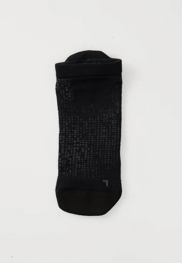 PERFORMANCE RUN ANKLE SOCK UNISEX - Sportsocken - performance black