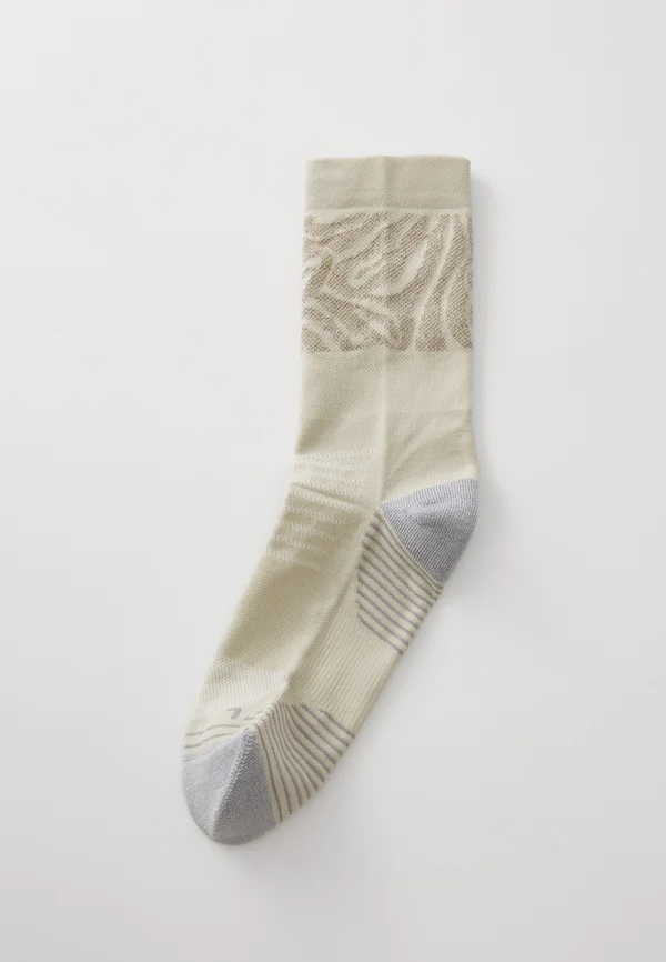 PERFORMANCE RUN CREW LITE SHOW UNISEX - Sportsocken - putty