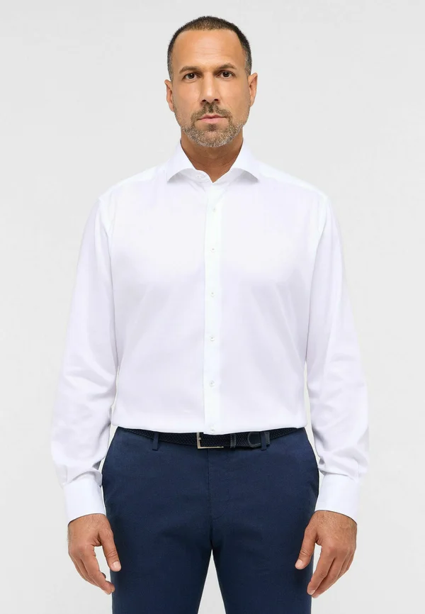 PERFORMANCE SHIRT COMFORT FIT - Hemd - weiß