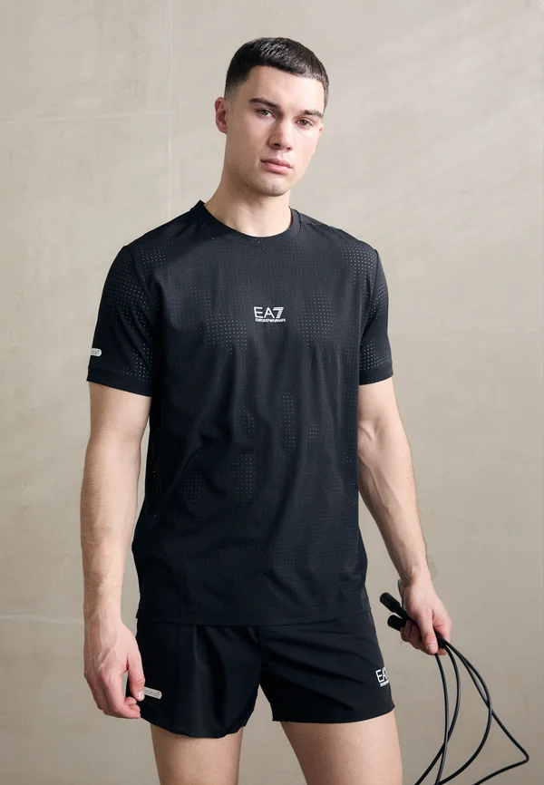 PERFORMER PERFORATED TEE  - Sport T-Shirt - black