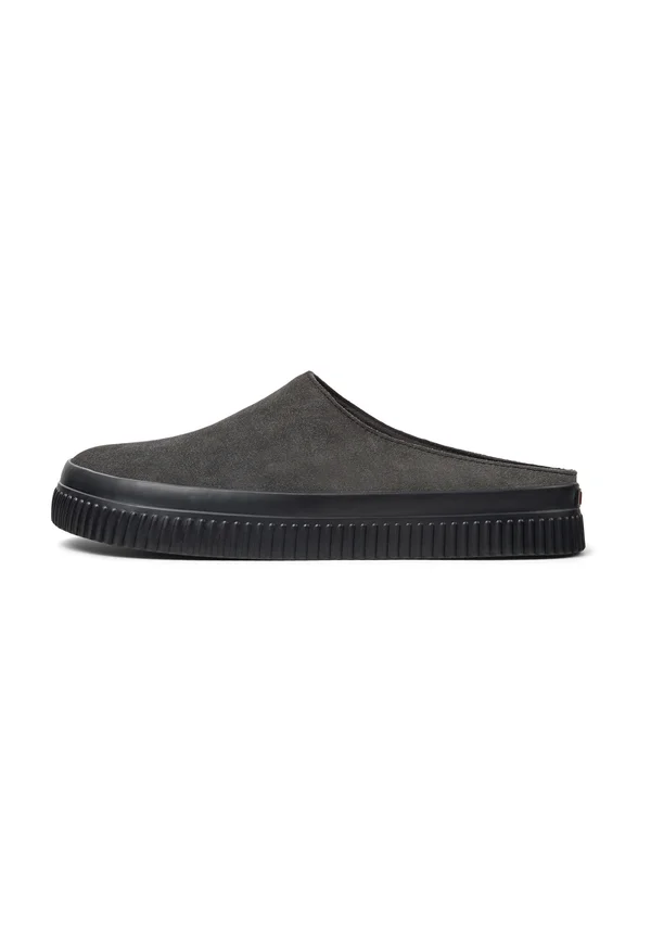 PEU RODA - Pantolette flach - pello meteor roda barco