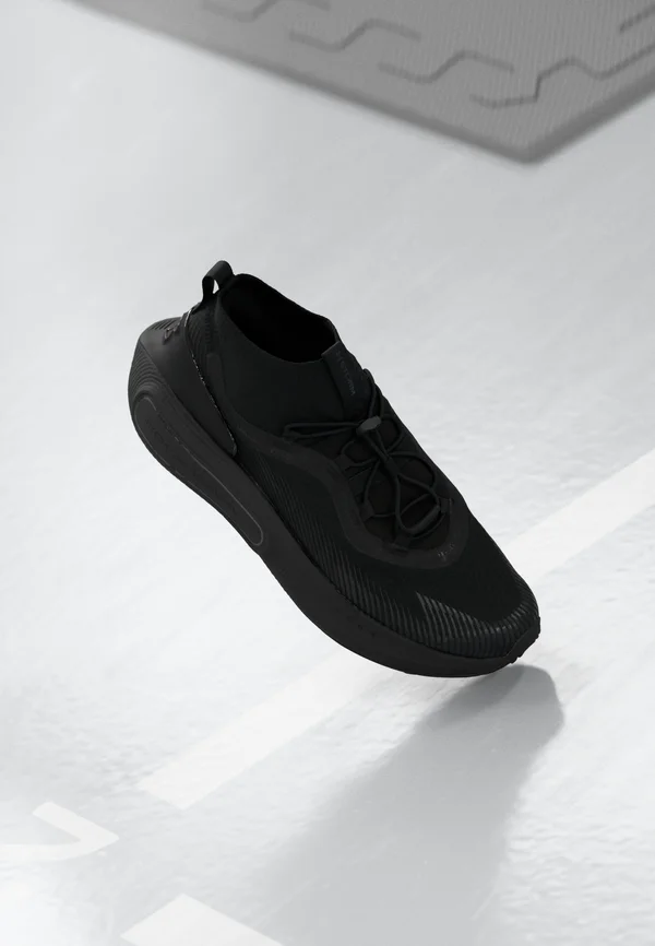 PHANTOM 4 STORM UNISEX - Trainingsschuh - black