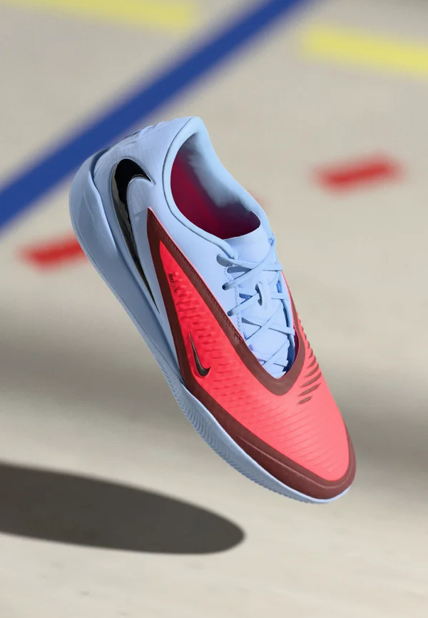 PHANTOM 6 LOW ACADEMY IC - Indoor-Fußballschuhe - royal tint/bright crimson