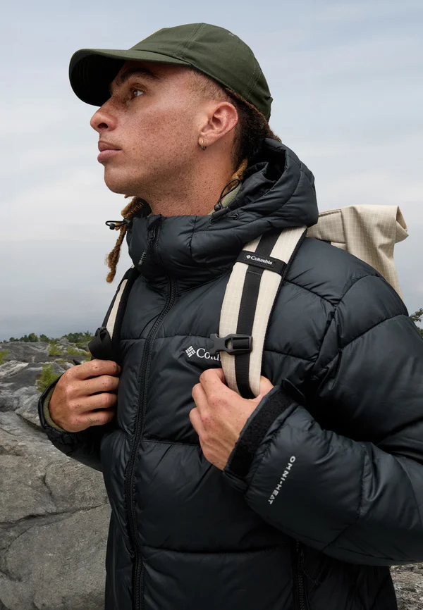 PIKE LAKE™ II HOODED JACKET - Winterjacke - black