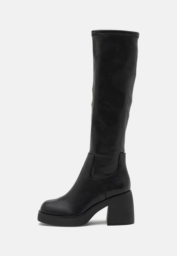 PILLOW WALK AUSTER - Plateaustiefel - black