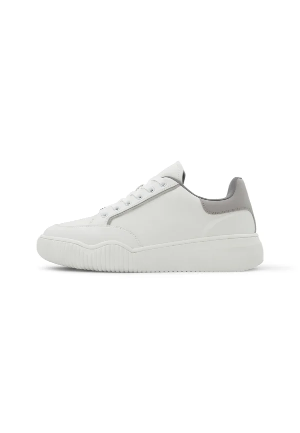 PILLOW WALK KYLIAN - Sneaker low - other white