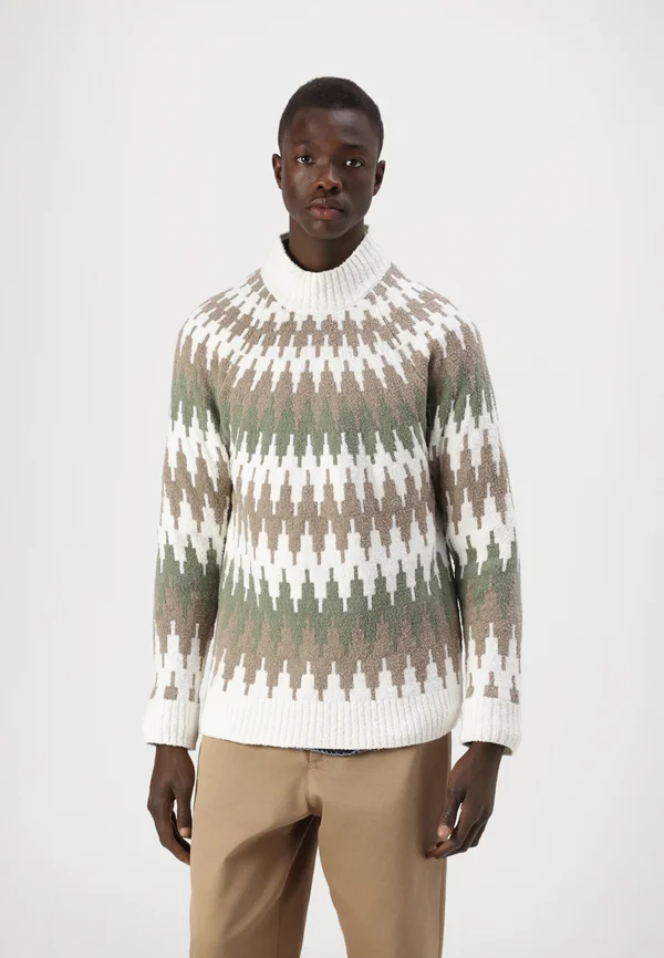 PIREO - Strickpullover - green