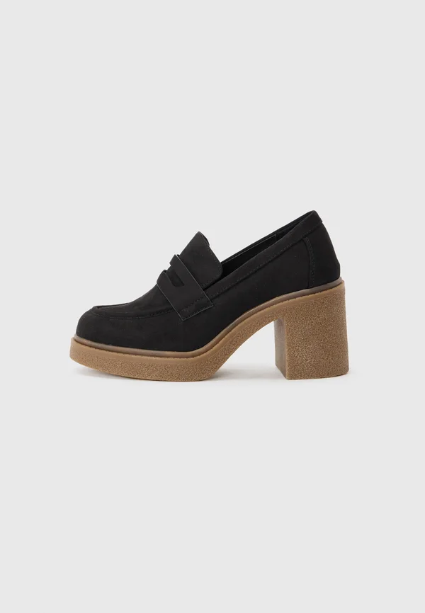 Plateaupumps - black