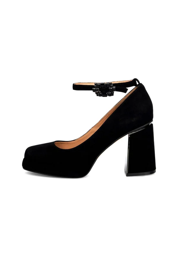 Plateaupumps - black
