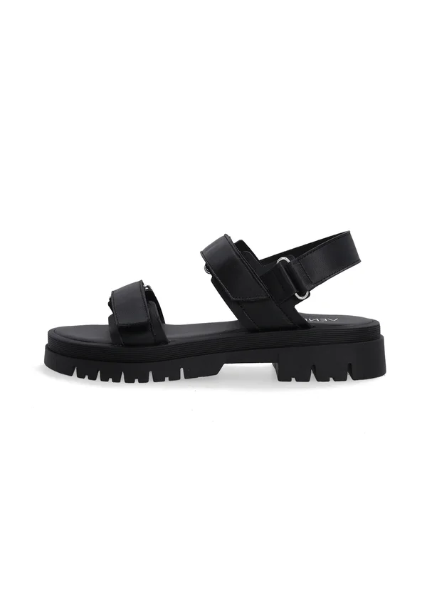 Plateausandalette - black