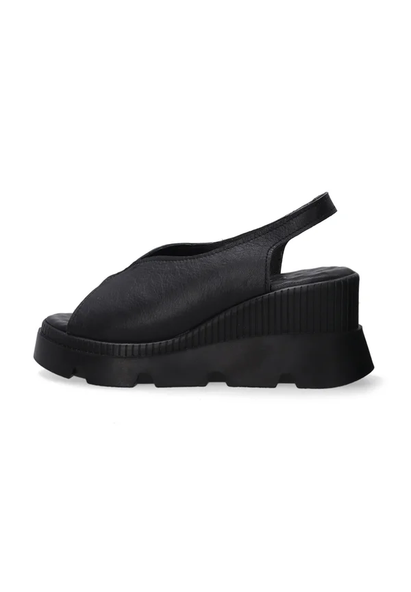 Plateausandalette - black