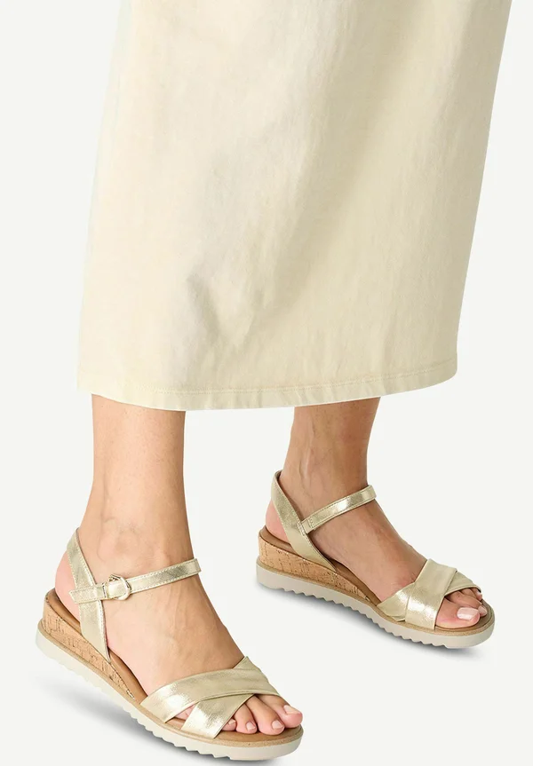 Plateausandalette - light gold